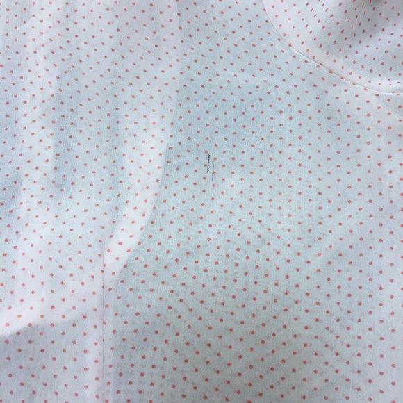 COPY - Short Sleeves Pink and White polka dot blouse - Picture 5 of 6